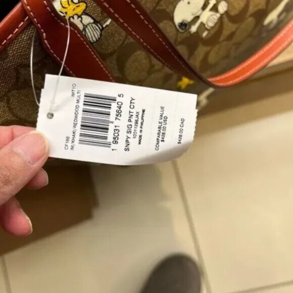 New Coach X Peanuts City Tote In With Snoopy Woodstock - Picture 5 of 7